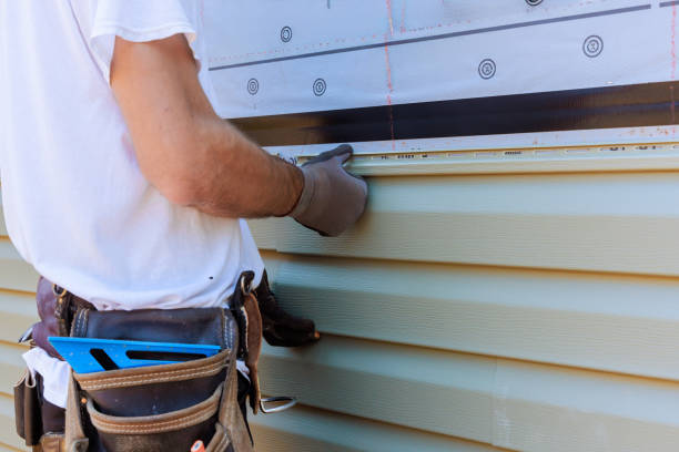 Affordable Storm Damage Siding Repair solutions in Conway, FL